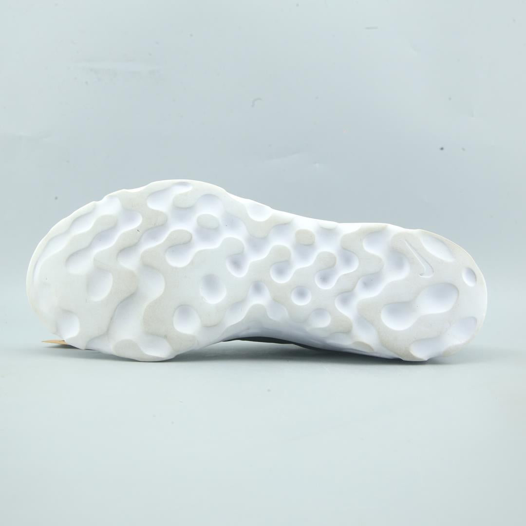 NIKE EXPLORE STRADA