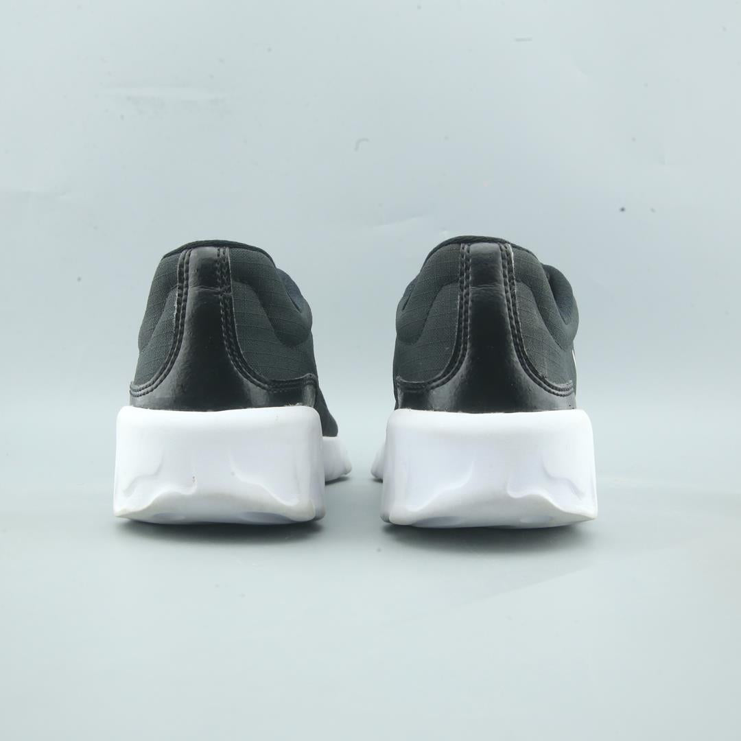 NIKE EXPLORE STRADA