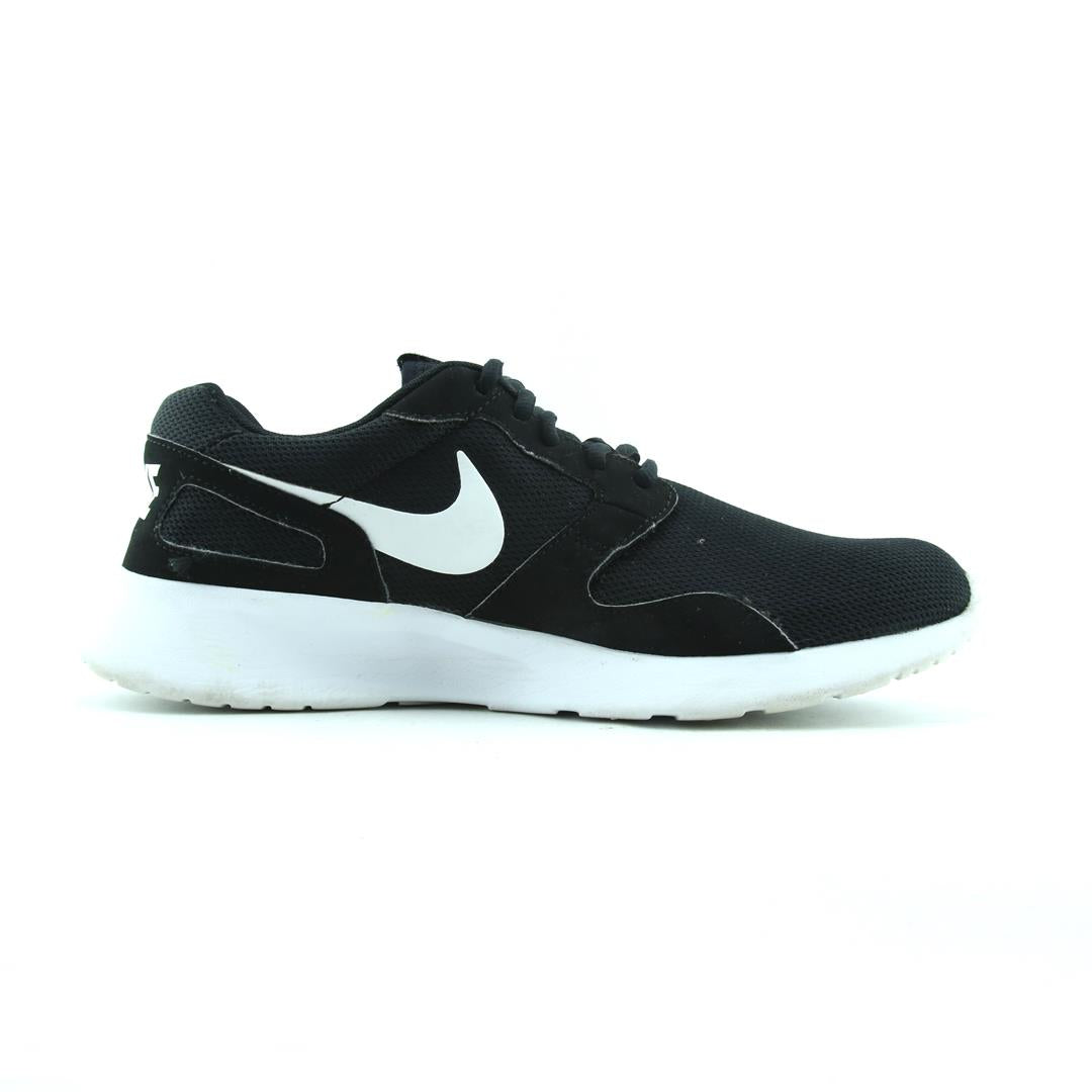 NIKE TANJUN