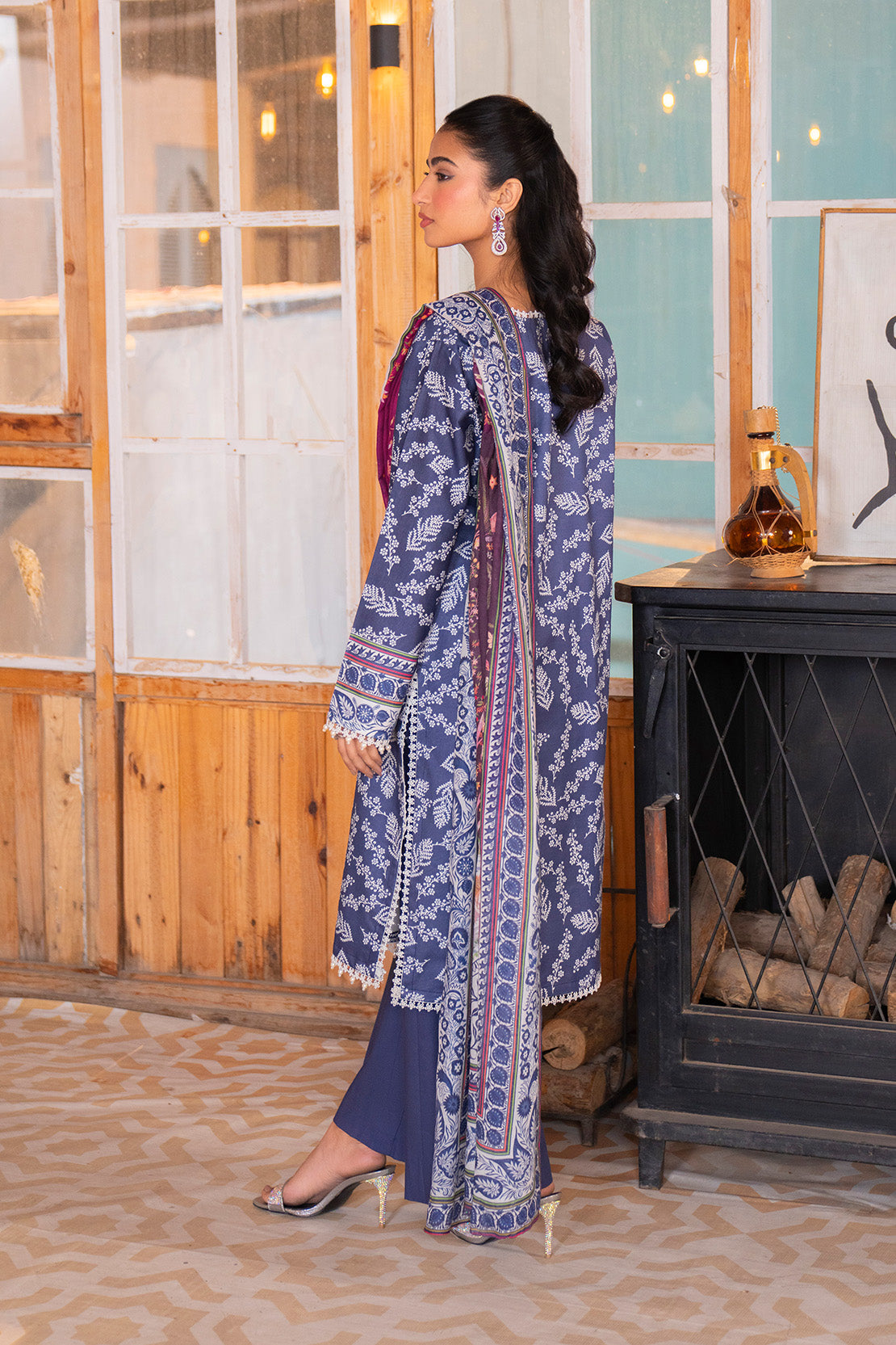 Embroidered - 2 Pc Lawn Suit (Lawn Dupatta)