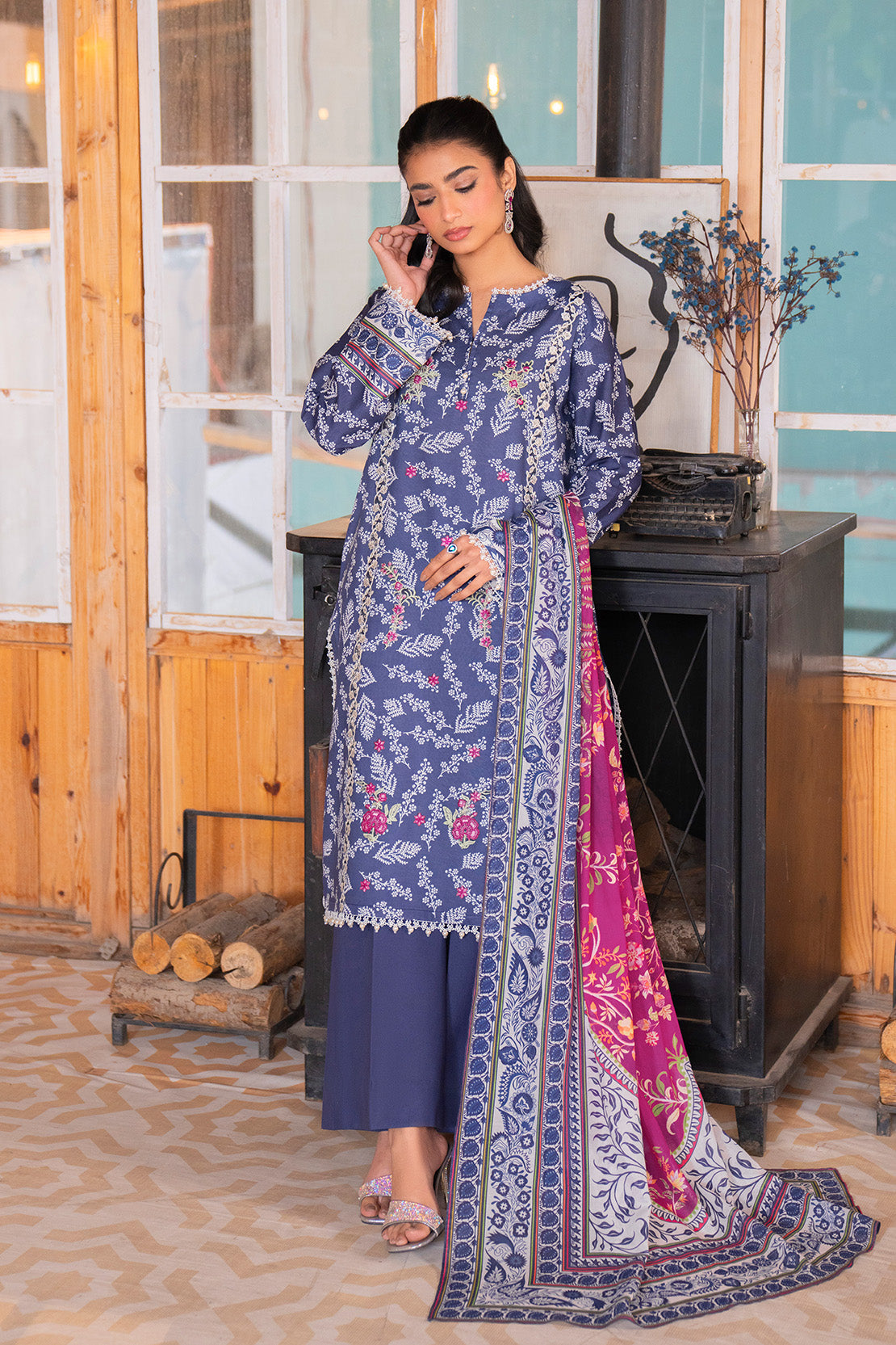 Embroidered - 2 Pc Lawn Suit (Lawn Dupatta)