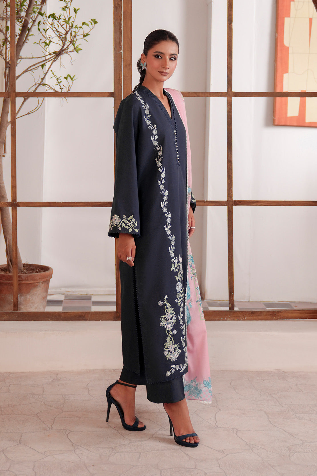 Embroidered - 2 Pc Lawn Suit (Lawn Dupatta)