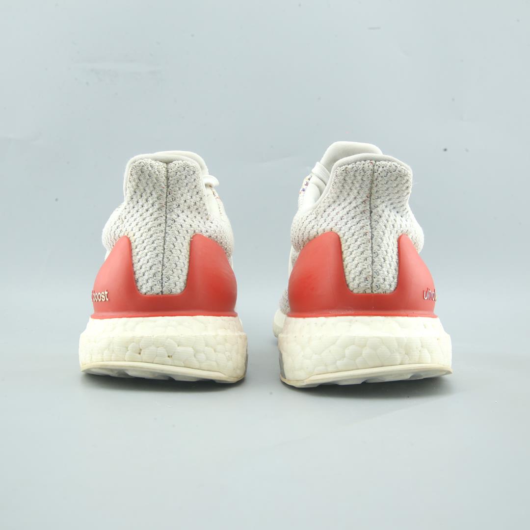 ADIDAS ULTRA BOOST 2.0