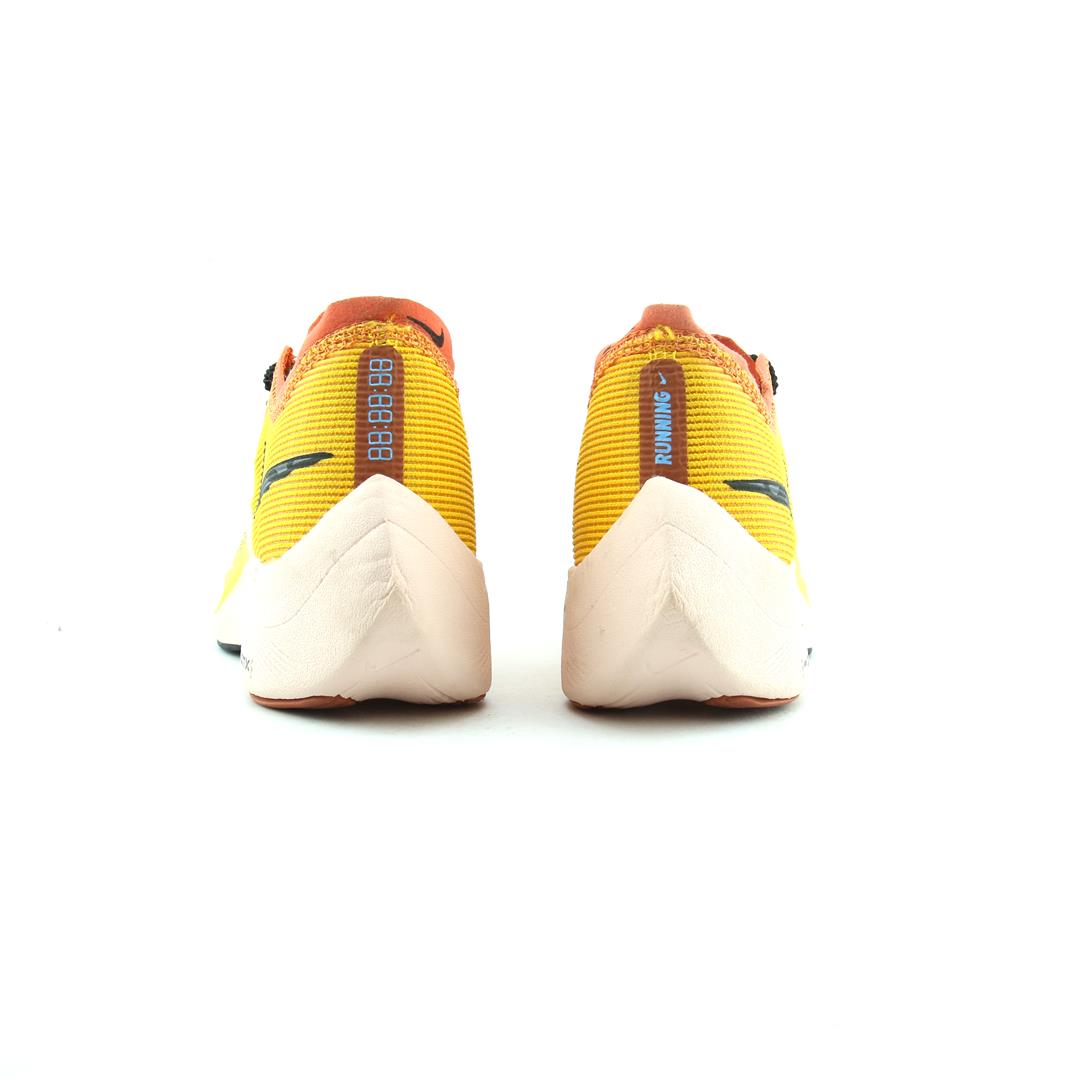 NIKE ZOOMX VAPORFLY NEXT% 2