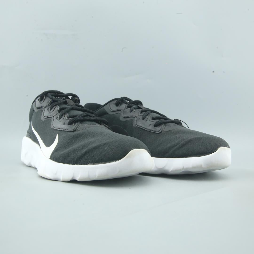 NIKE EXPLORE STRADA
