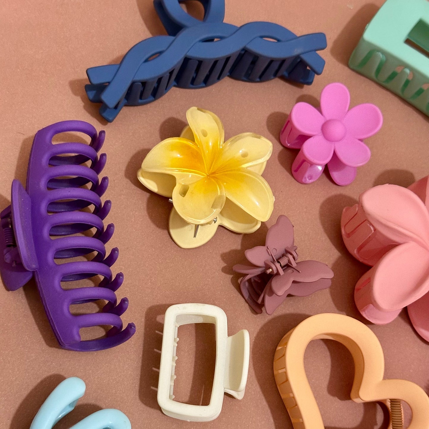12pcs Colorful Claw Clips Bundle
