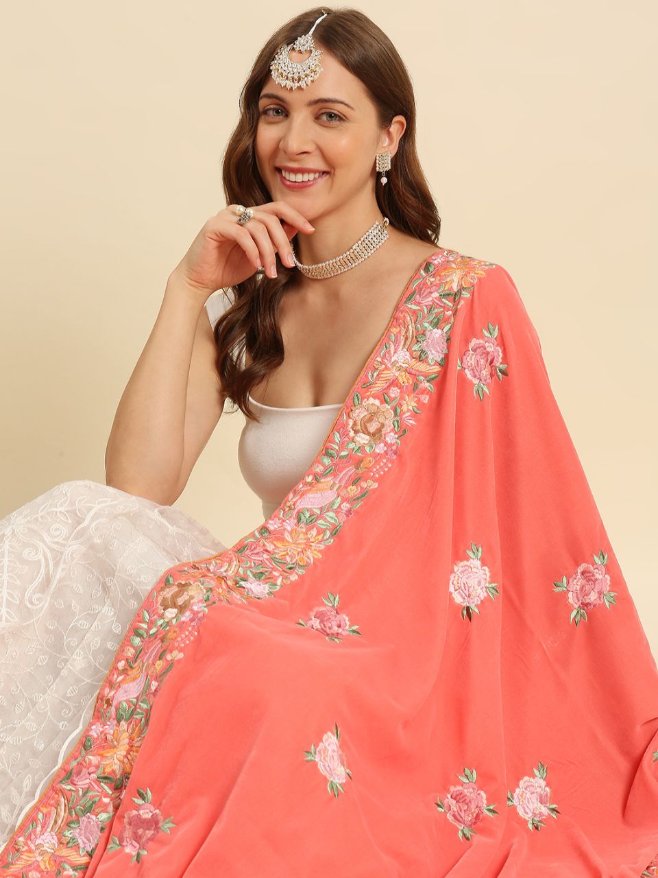 Parsi Gara Thread Work Embroidered Velvet Dupatta