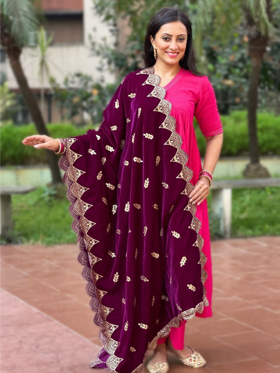 Embroidered Velvet Dupatta with Scalloped Borders