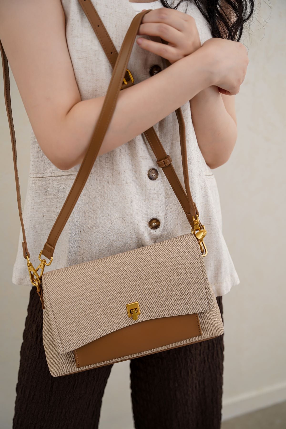 TABARIS SHOULDER BAG