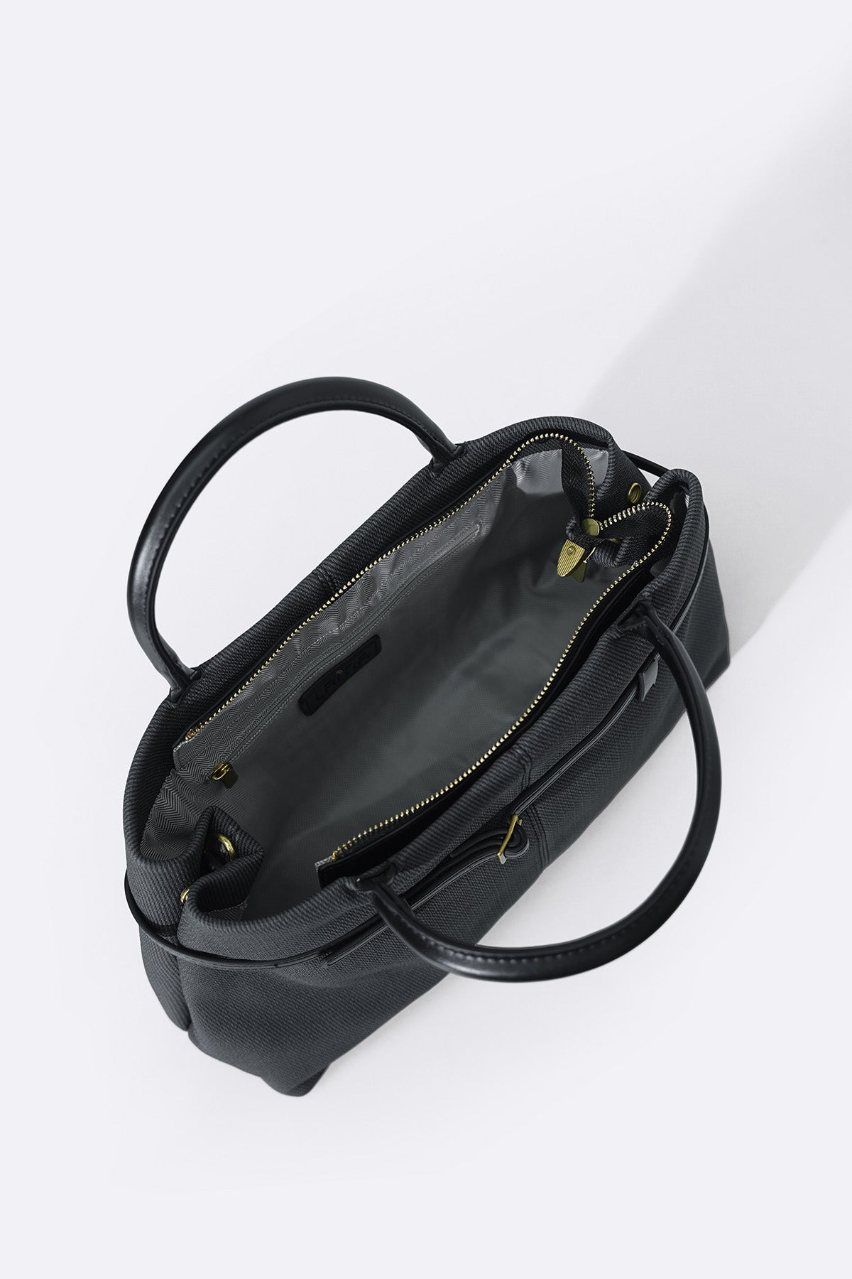 KARAKOY TOP-HANDLE TOTE