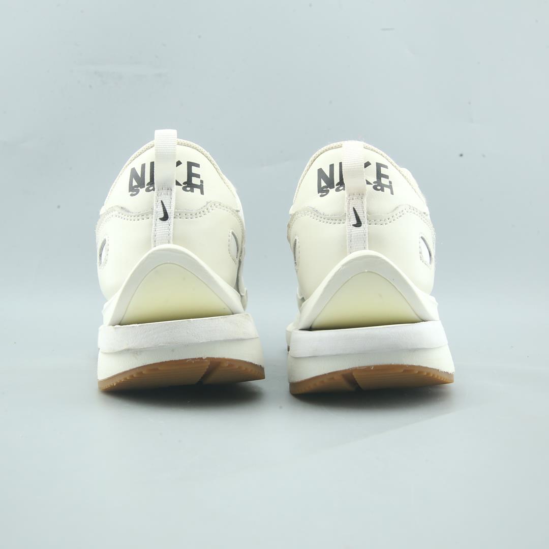 NIKE VAPORWAFFLE
