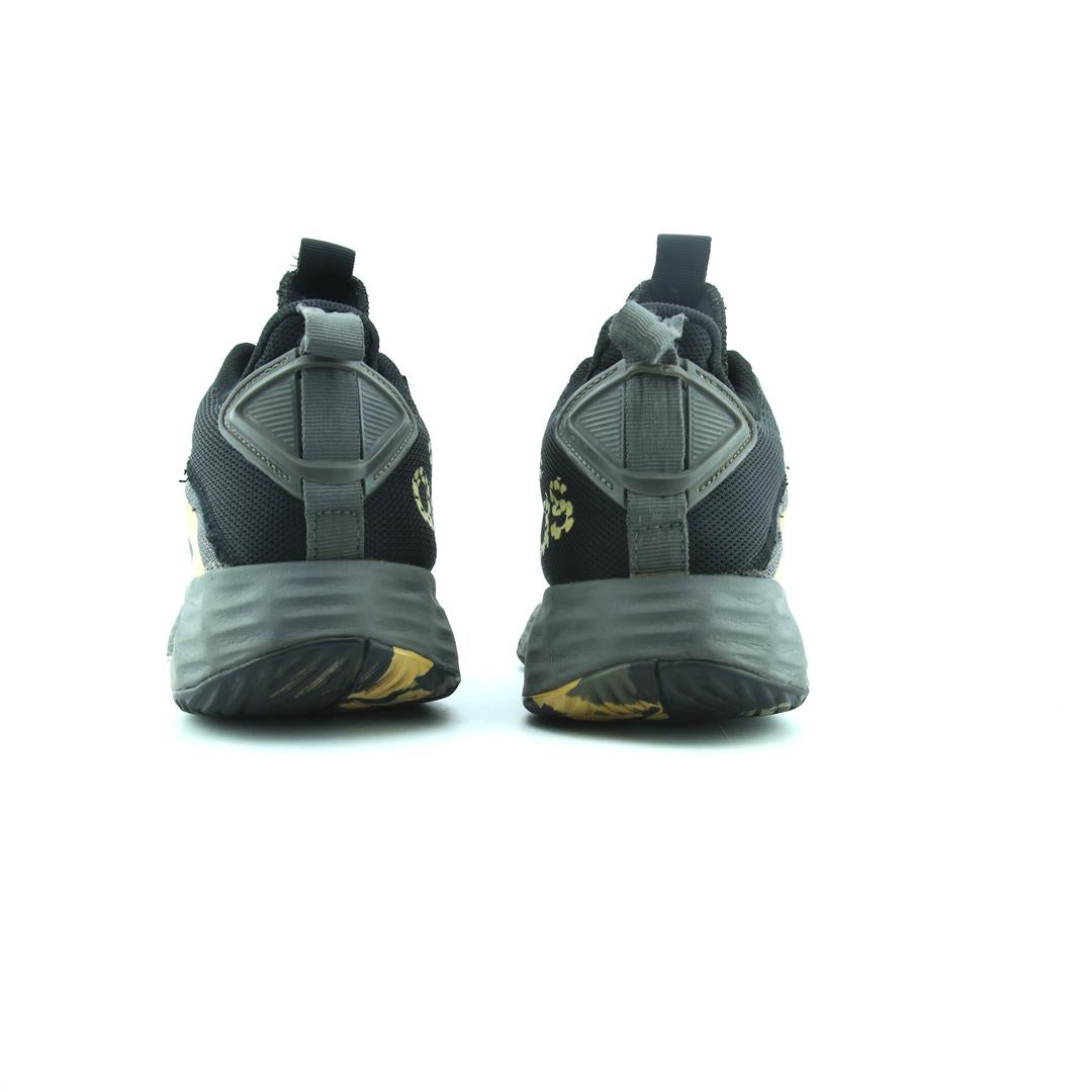ADIDAS OWNTHEGAME 2.0