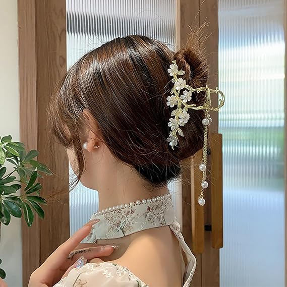 Jasmine Metal Hair Clip