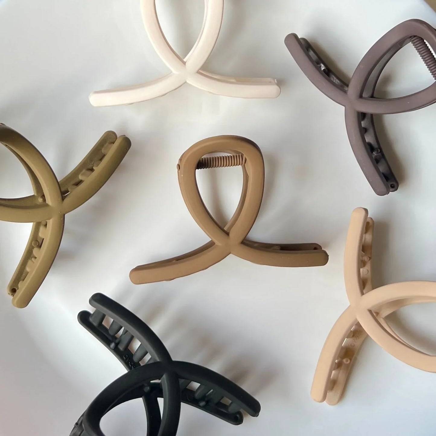 4pcs Loop Twist Claw Set