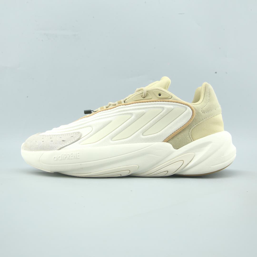 ADIDAS OZELIA
