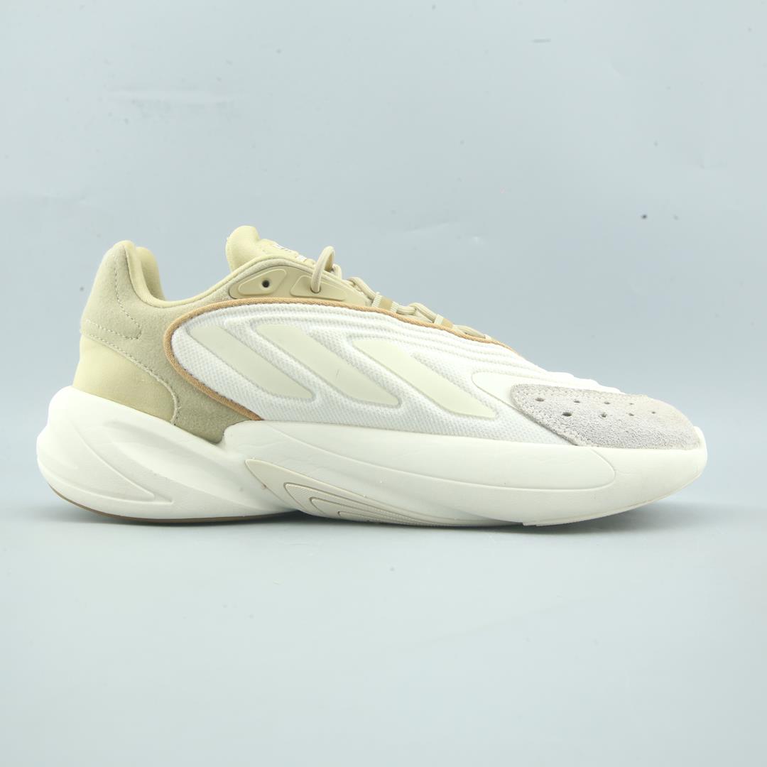 ADIDAS OZELIA