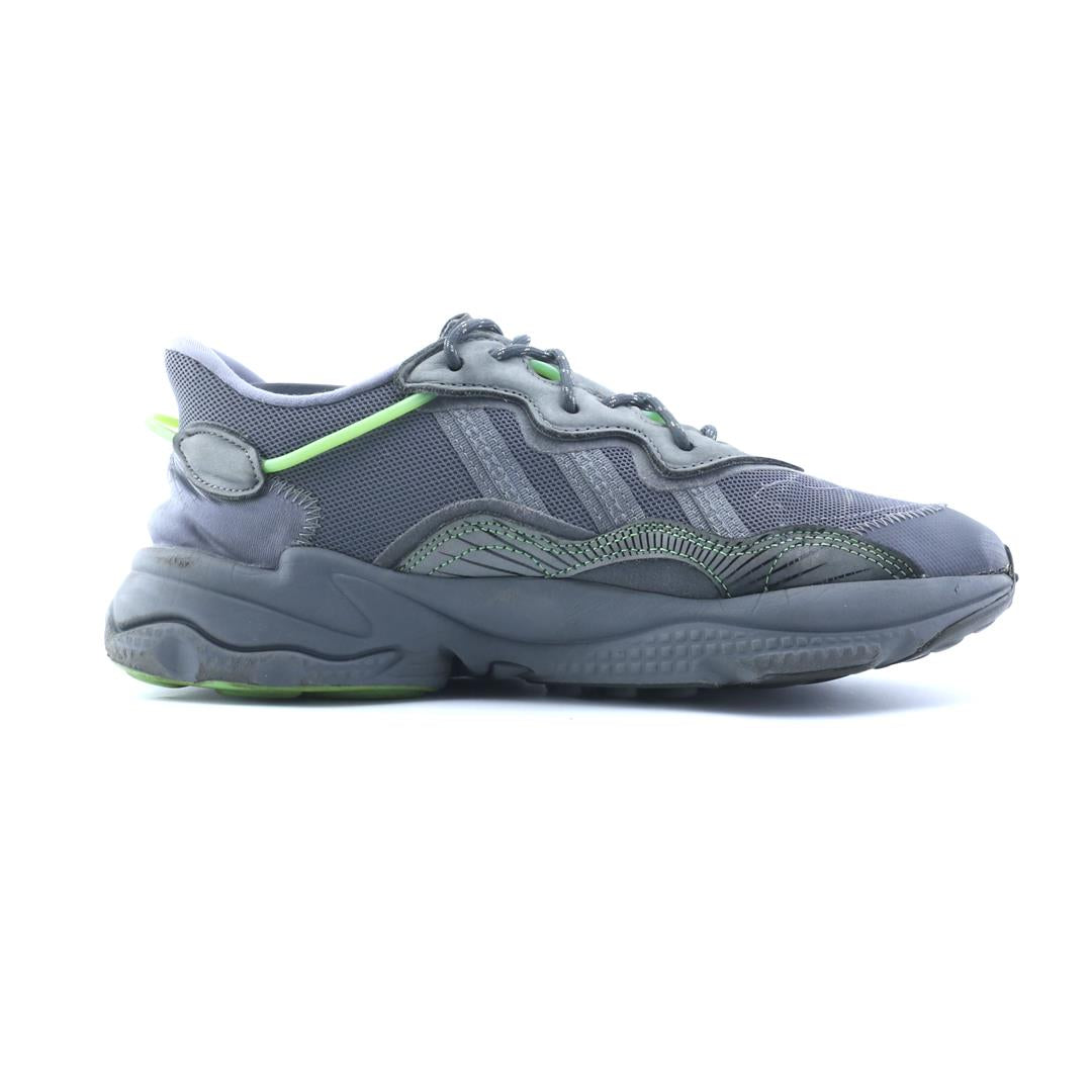 ADIDAS OZWEEGO
