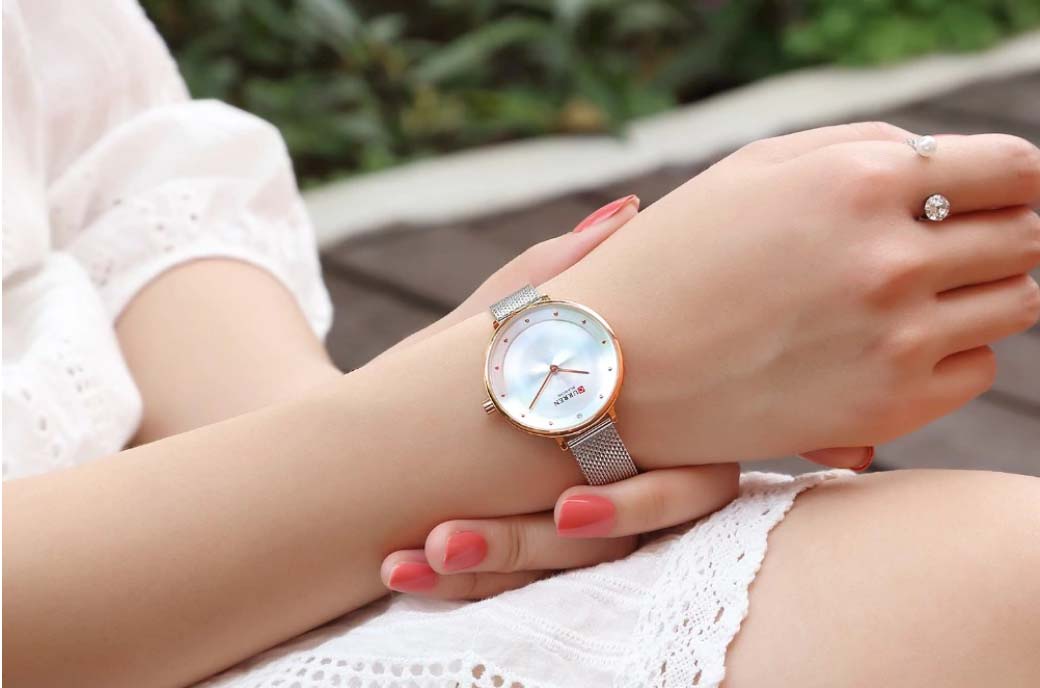CURREN 9029 Women's Stainless Steel Watch