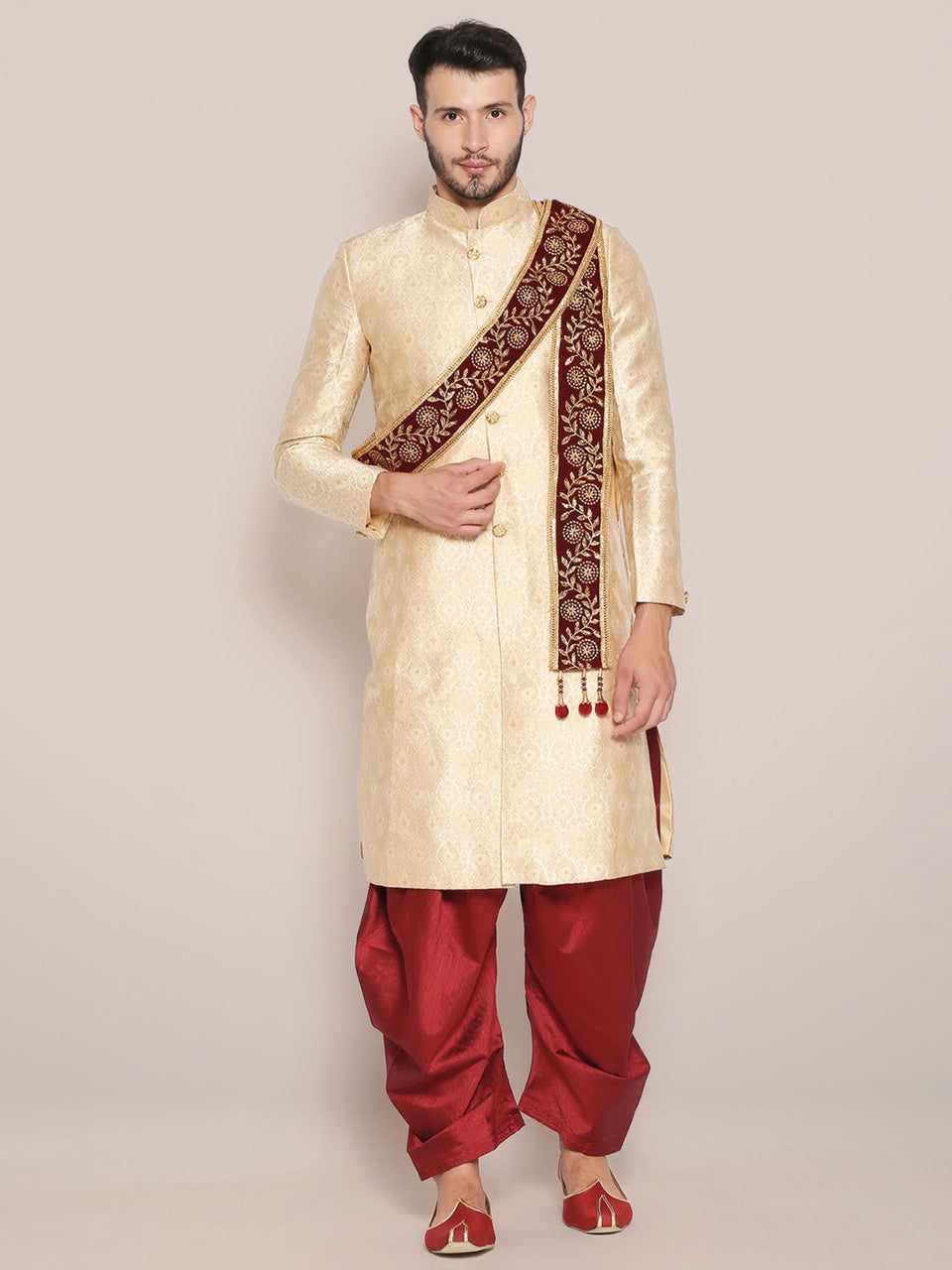 Men's Maroon Embroidered Velvet Stole