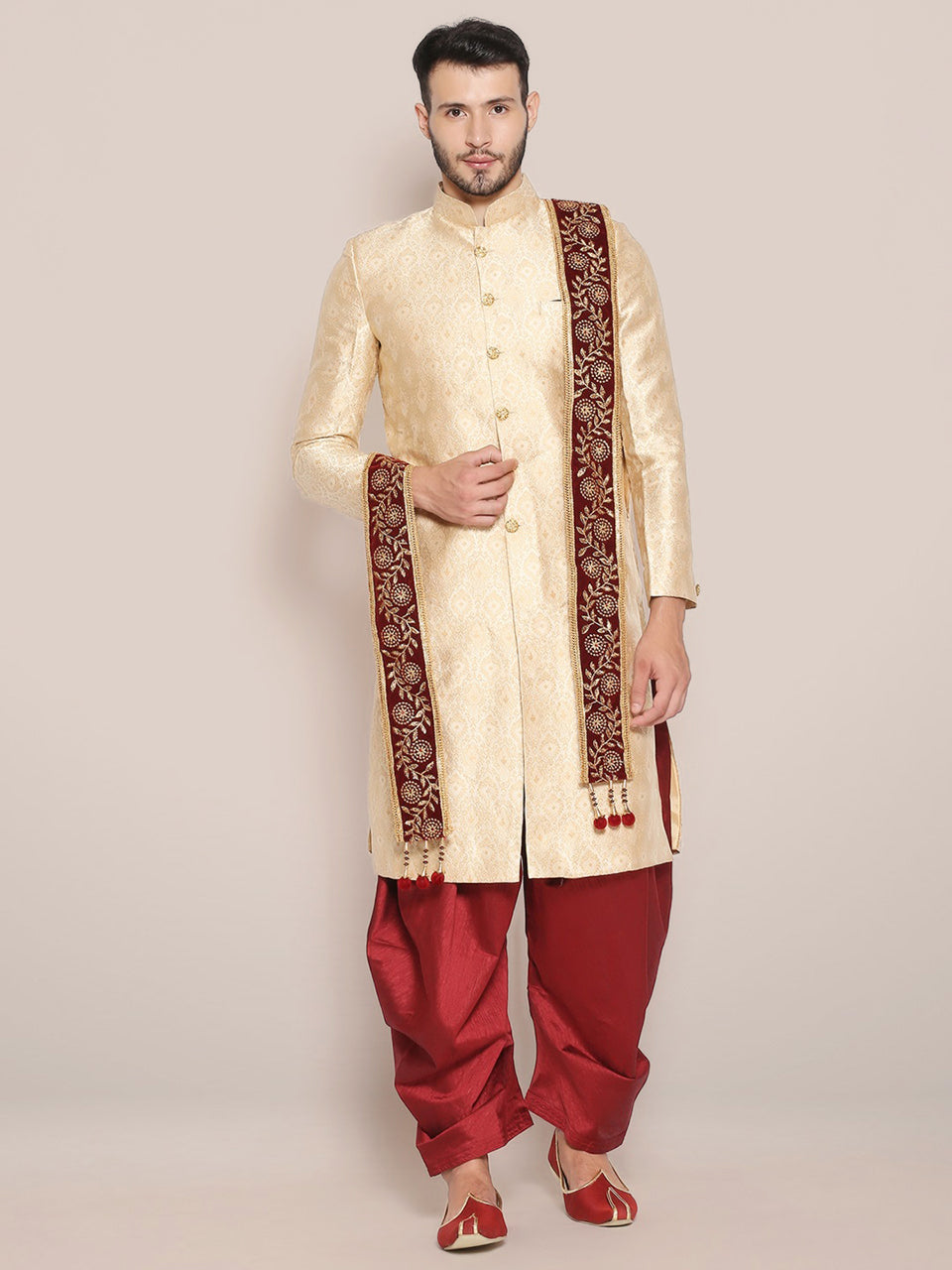 Men's Maroon Embroidered Velvet Stole