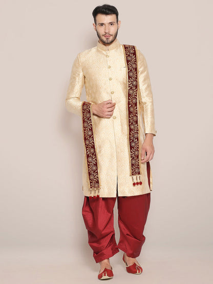 Men's Maroon Embroidered Velvet Stole