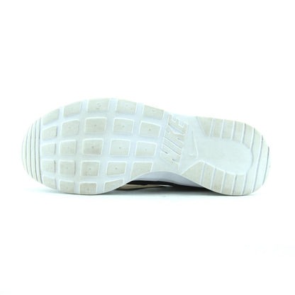 NIKE TANJUN