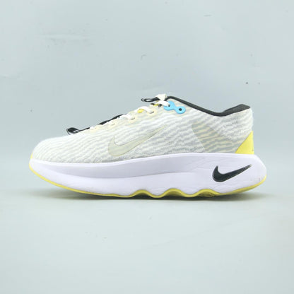 NIKE MOTIVA