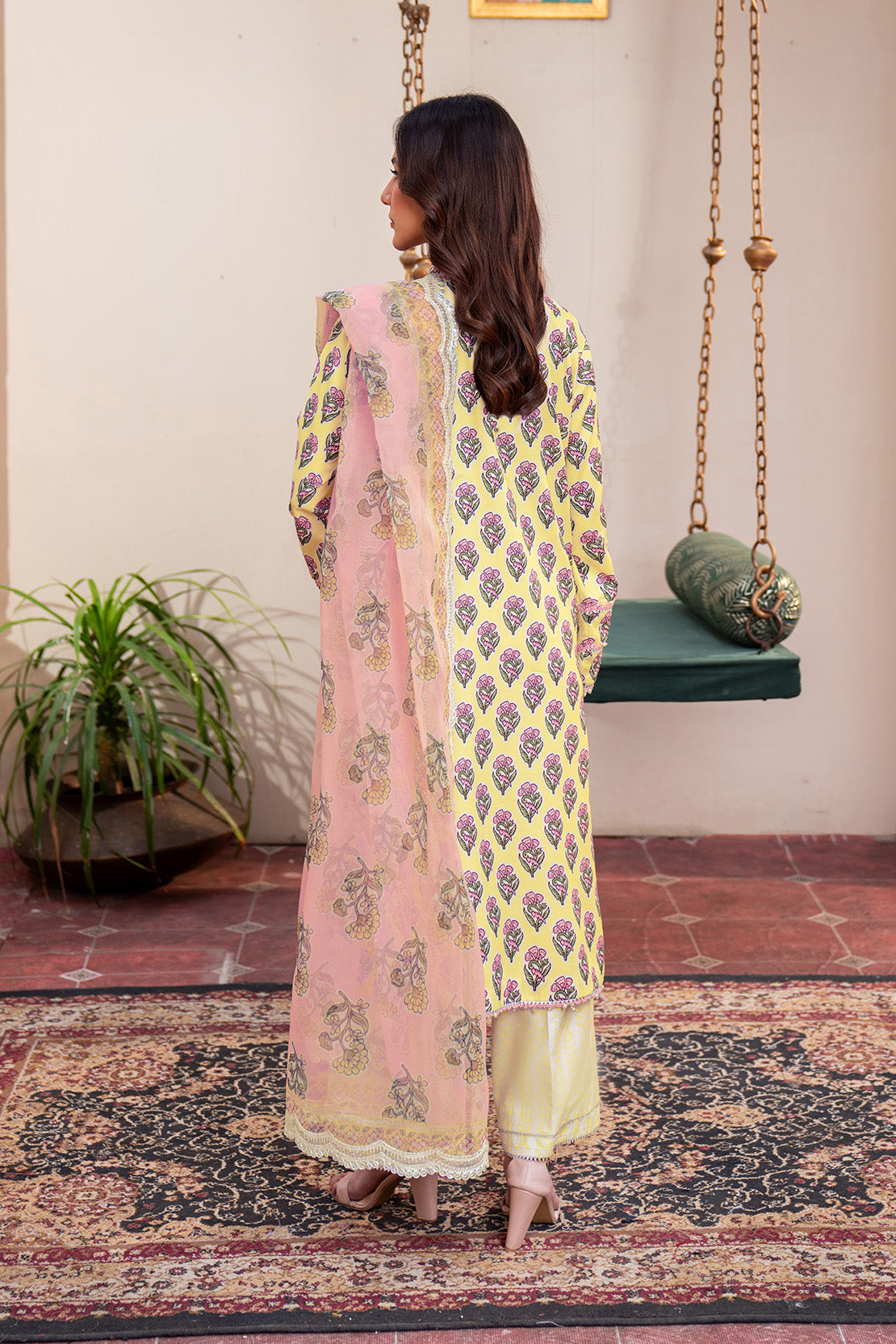 Embroidered - 3 Pc Lawn Suit (Organza Dupatta)