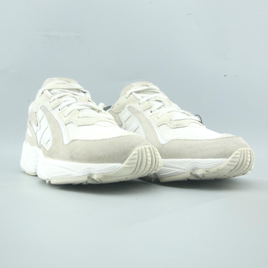 ADIDAS YUNG-96