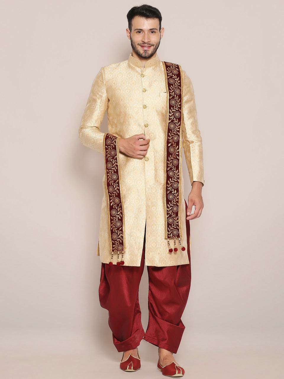 Men's Maroon Embroidered Velvet Stole