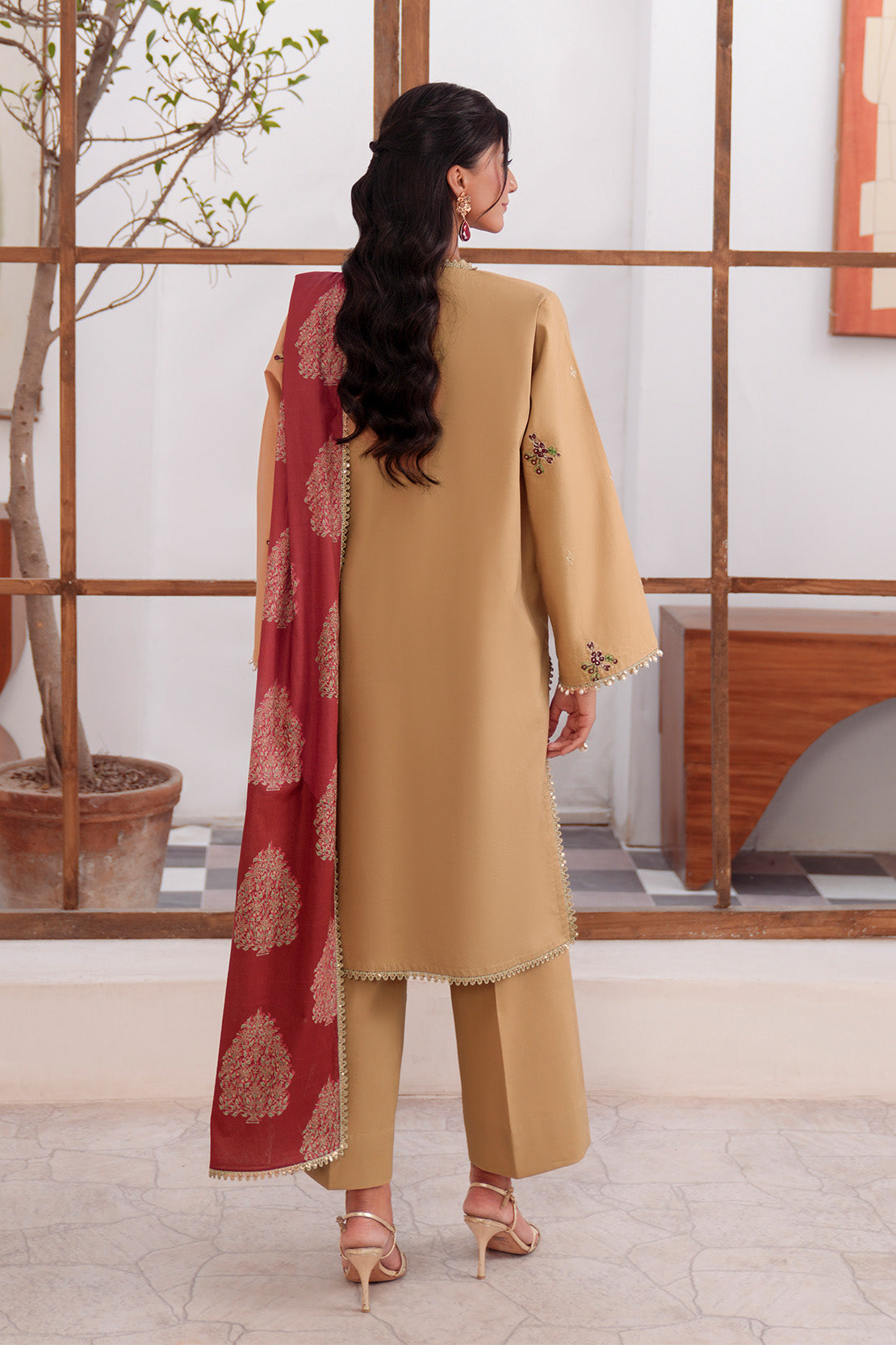 Embroidered - 2 Pc Lawn Suit (Lawn Dupatta)