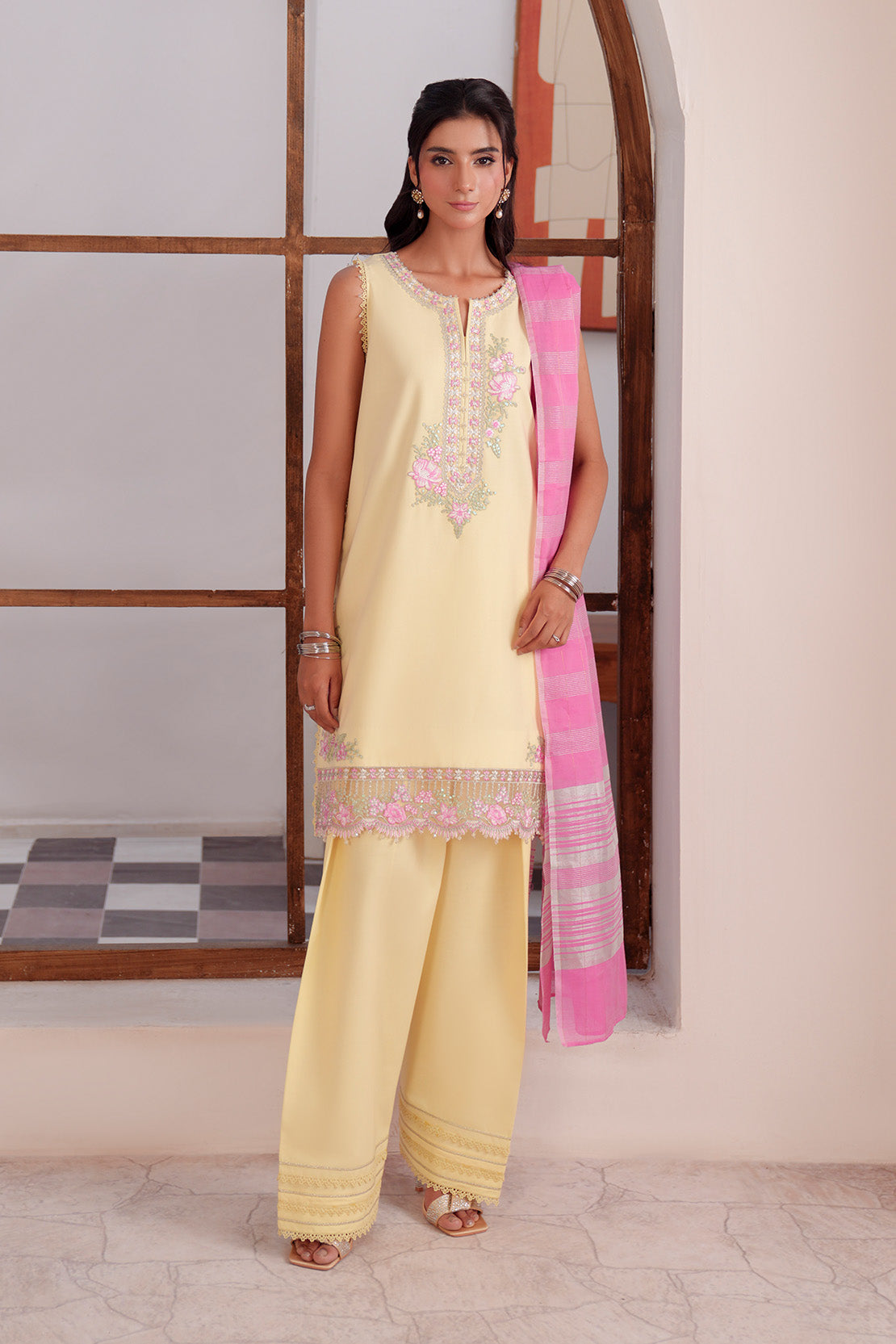 Embroidered - 3 Pc  Lawn Suit (Dyed Jacquard Dupatta)