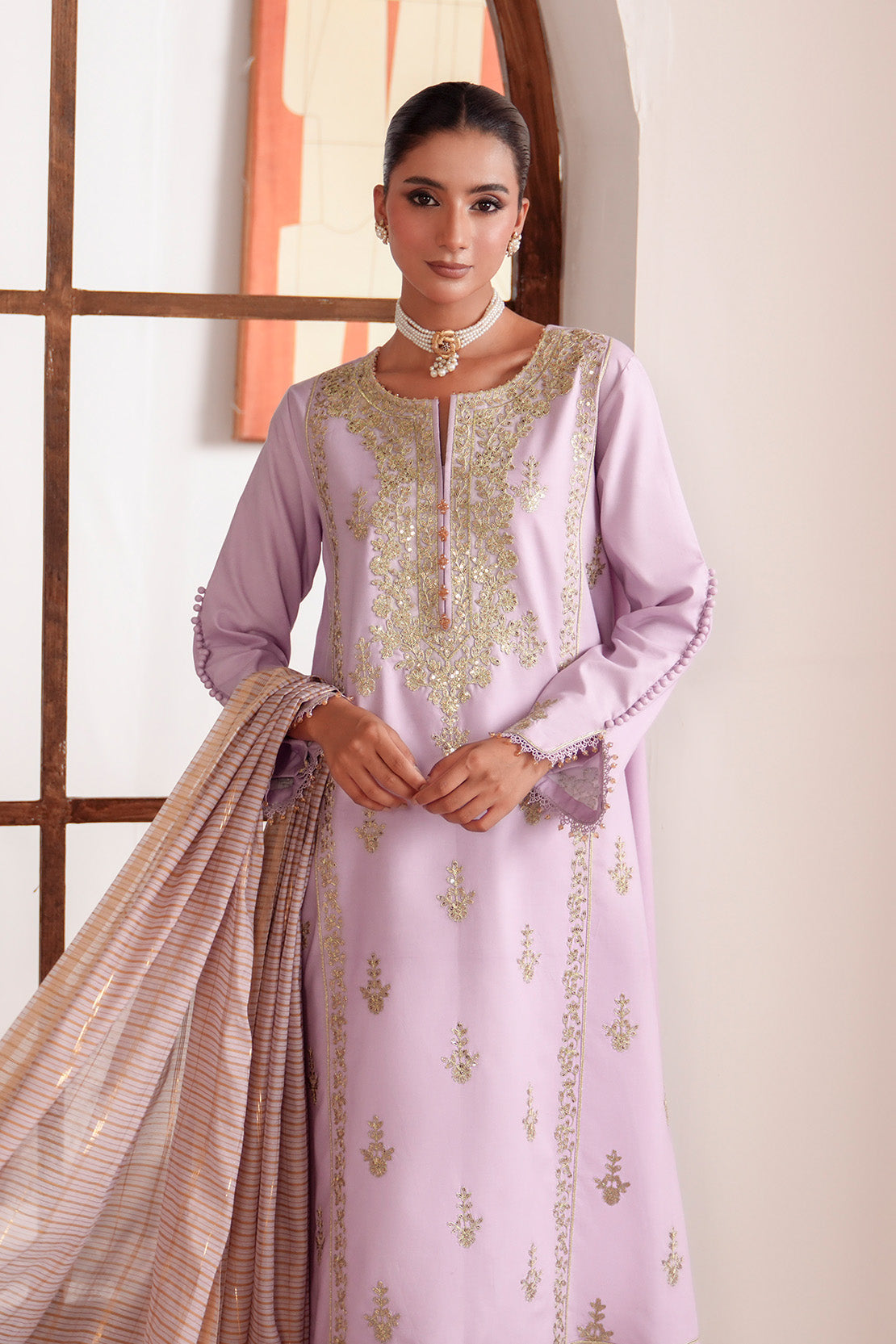 Embroidered - 3 Pc  Lawn Suit (Dyed Jacquard Dupatta)