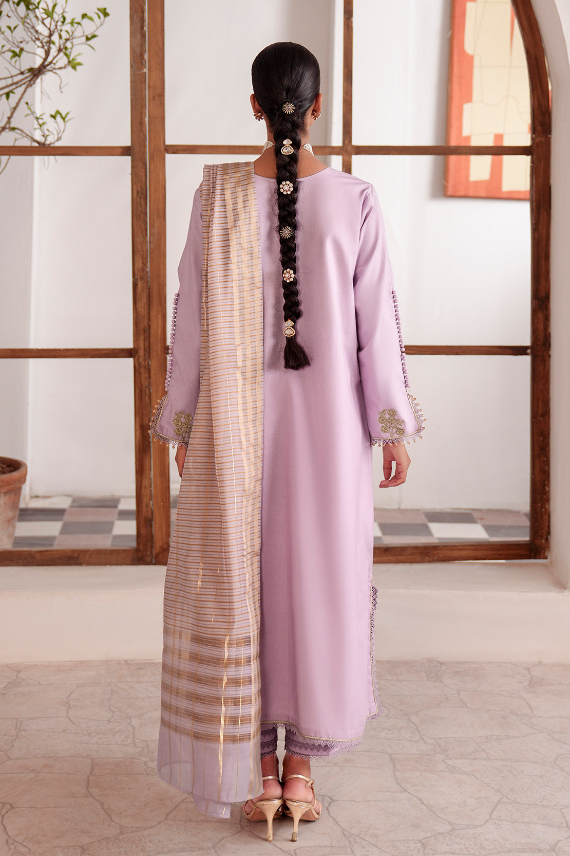 Embroidered - 3 Pc  Lawn Suit (Dyed Jacquard Dupatta)