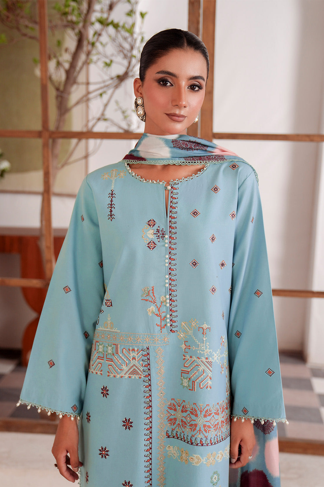 Embroidered - 3 Pc Lawn Suit (Lawn Dupatta)