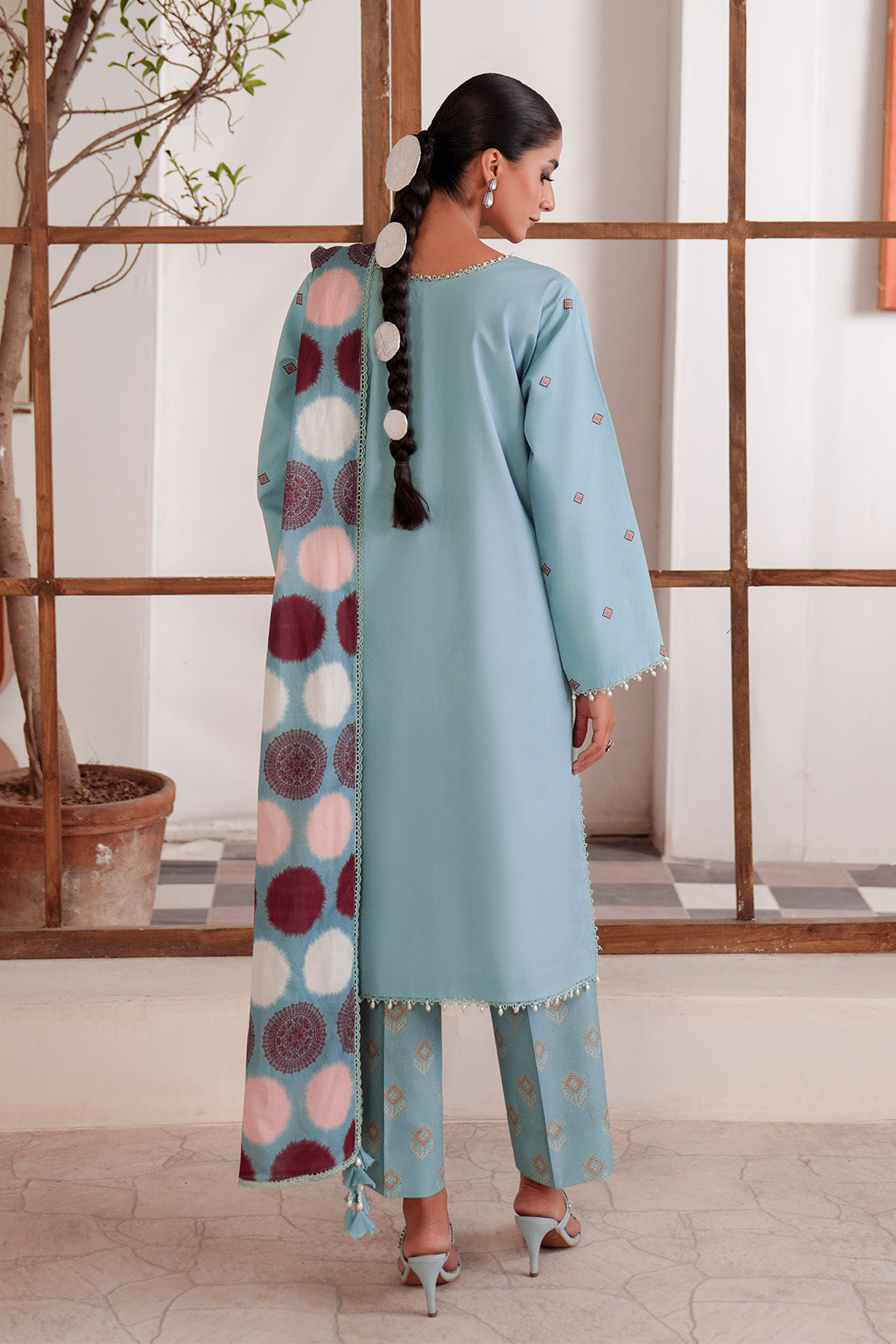 Embroidered - 3 Pc Lawn Suit (Lawn Dupatta)