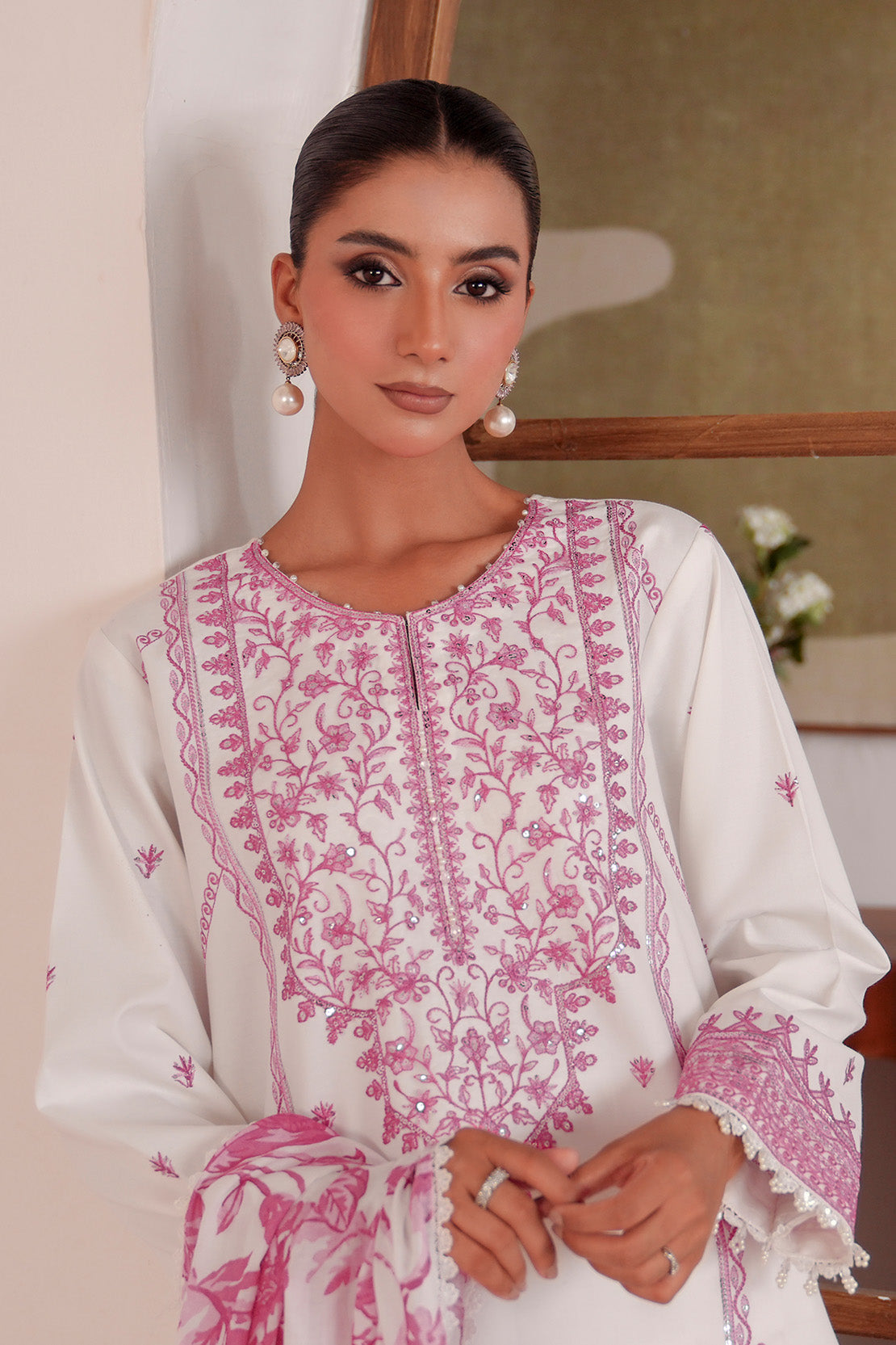 Embroidered - 3 Pc Lawn Suit (Lawn Dupatta)