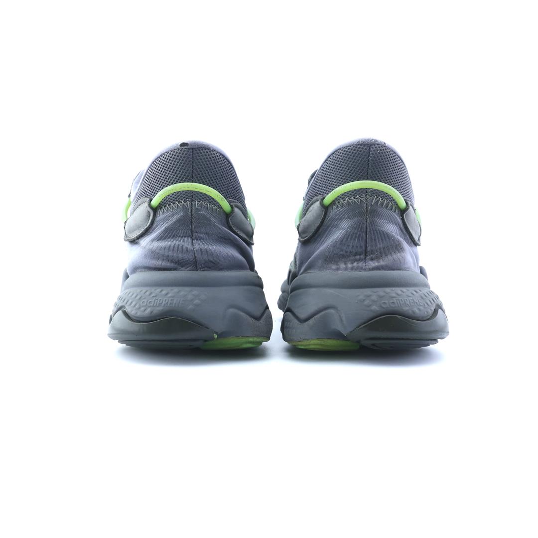 ADIDAS OZWEEGO