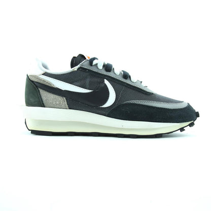 NIKE  LD WAFFLE