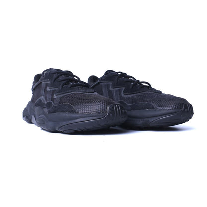 ADIDAS OZWEEGO