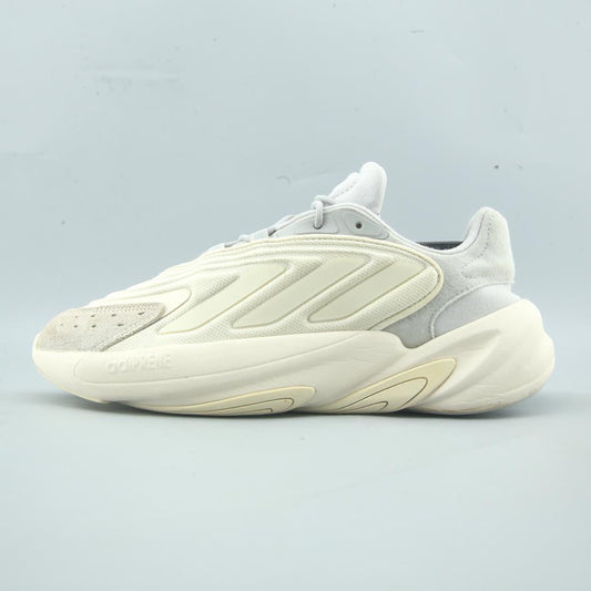 ADIDAS OZELIA