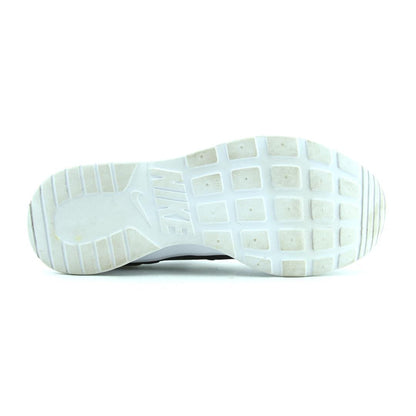 NIKE TANJUN