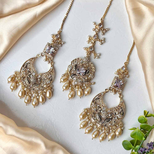 Annika Earrings Teeka Set