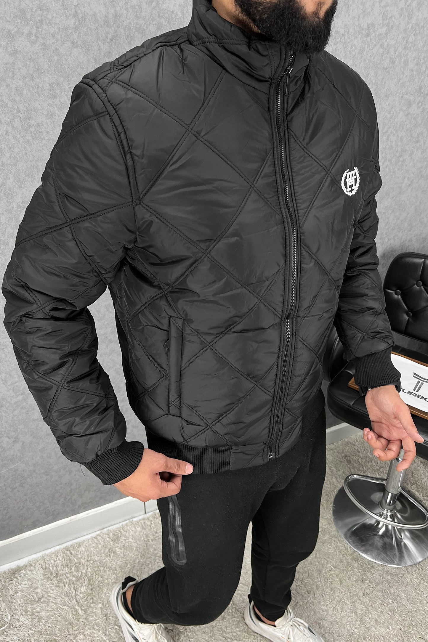 Tmy Hlfgr Warm Diamond Stitch Imported Puffer Jacket
