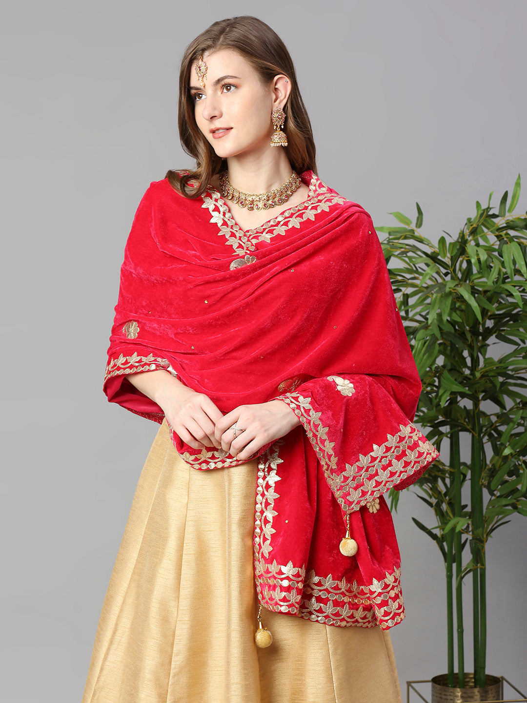 Gotta Patti Work Velvet Dupatta With Danglers