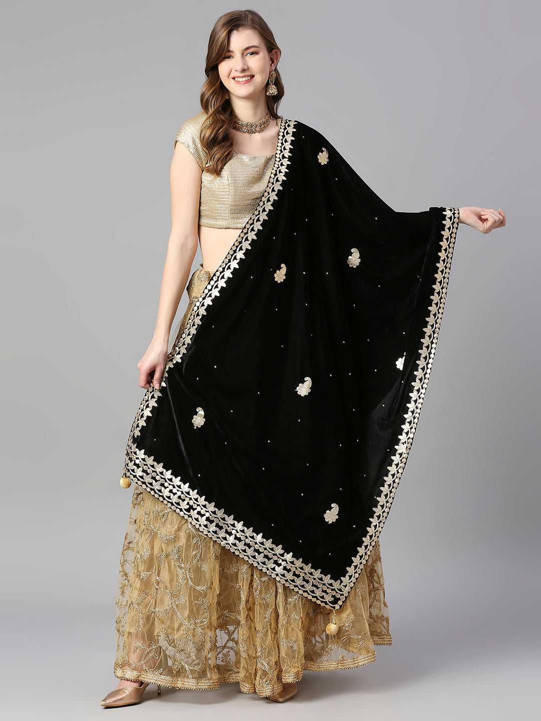 Gotta Patti Work Velvet Dupatta With Danglers