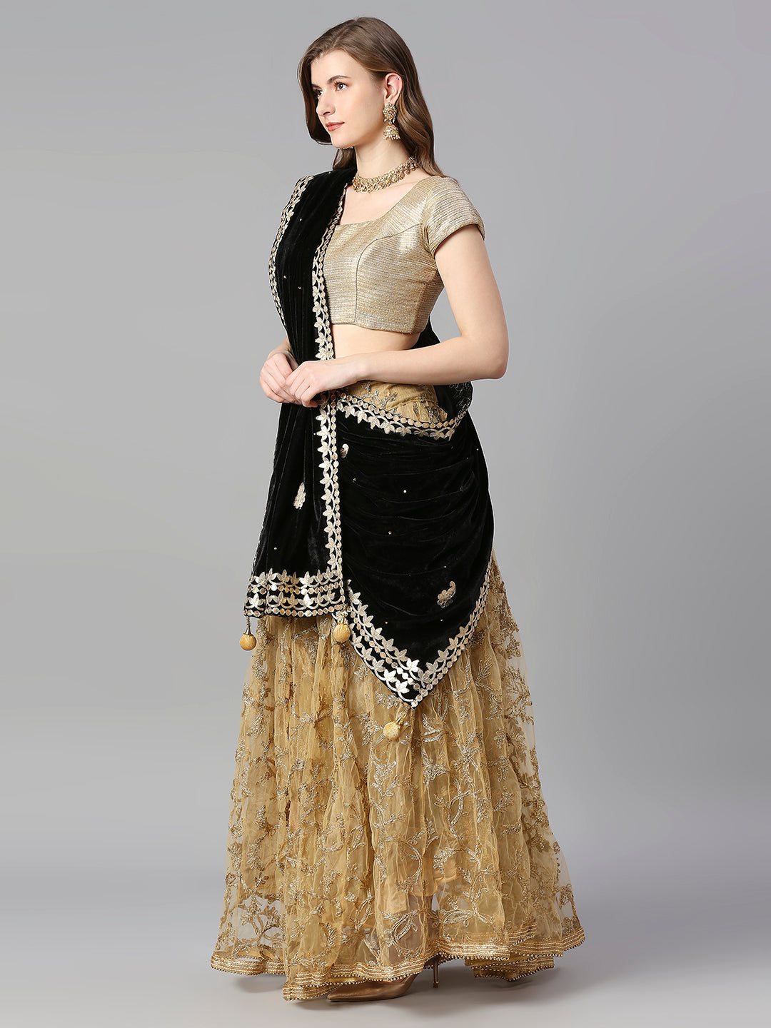 Gotta Patti Work Velvet Dupatta With Danglers