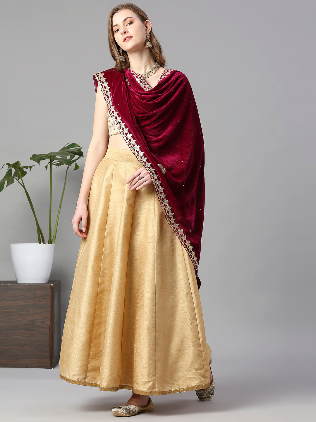 Gotta Patti Work Velvet Dupatta With Danglers