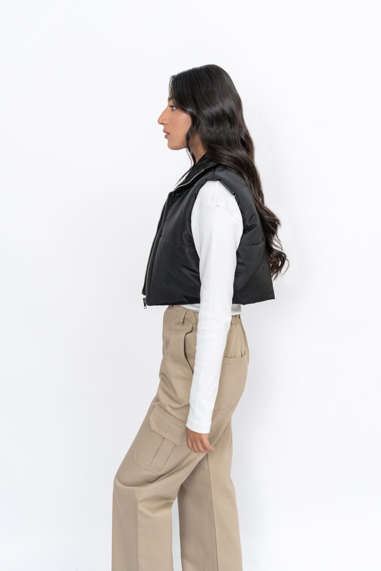 Cropped Puffer Vest - Black