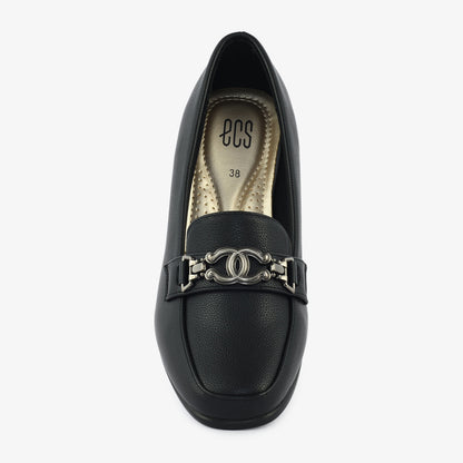 Chic and Classic